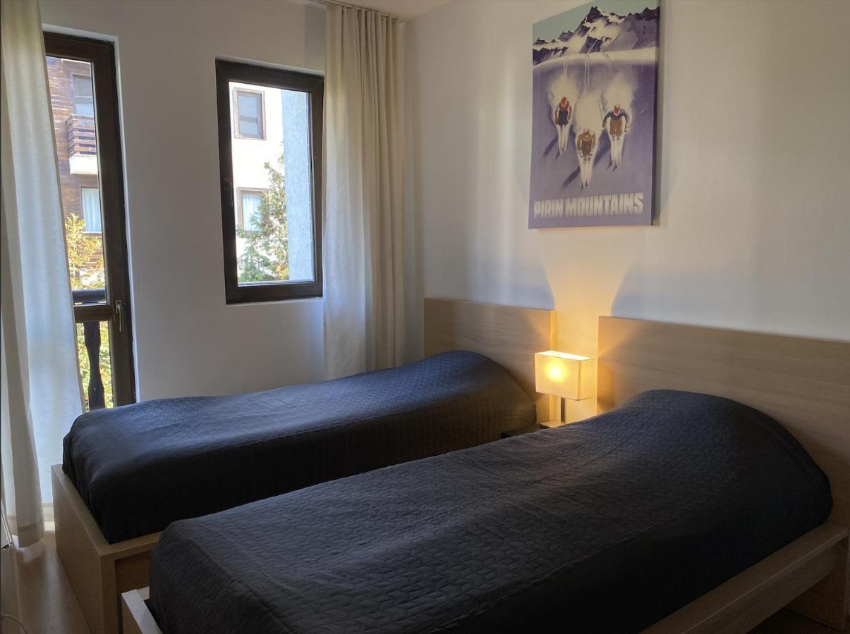 2 Bedroom Apartment Next To Gondola Ski Lift 班斯科 外观 照片